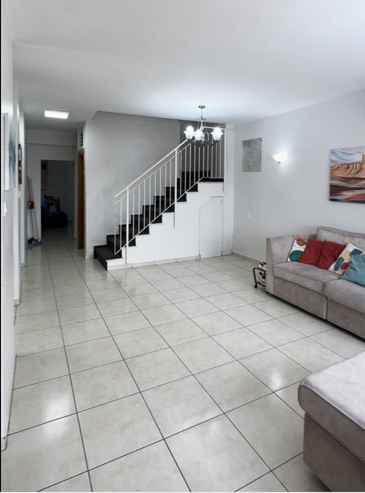 2882303769338424147 Nahal Zavitan | A Rare Duplex with a Private Garden