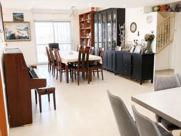 Yecheskel HaNavi | Panoramic Views from a One of a Kind Penthouse