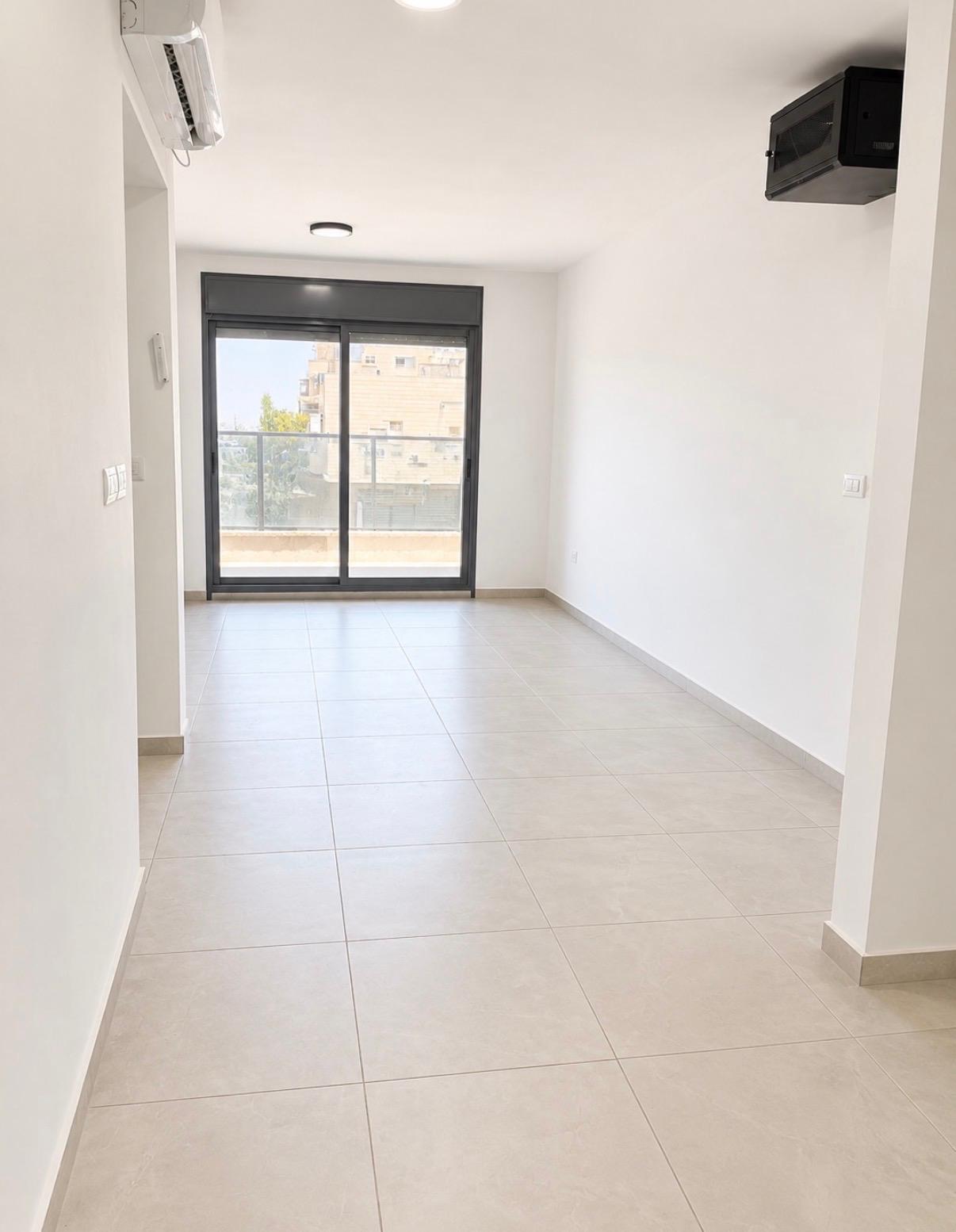Nachal Tzeilim | Beautiful Views in Excellent Condition