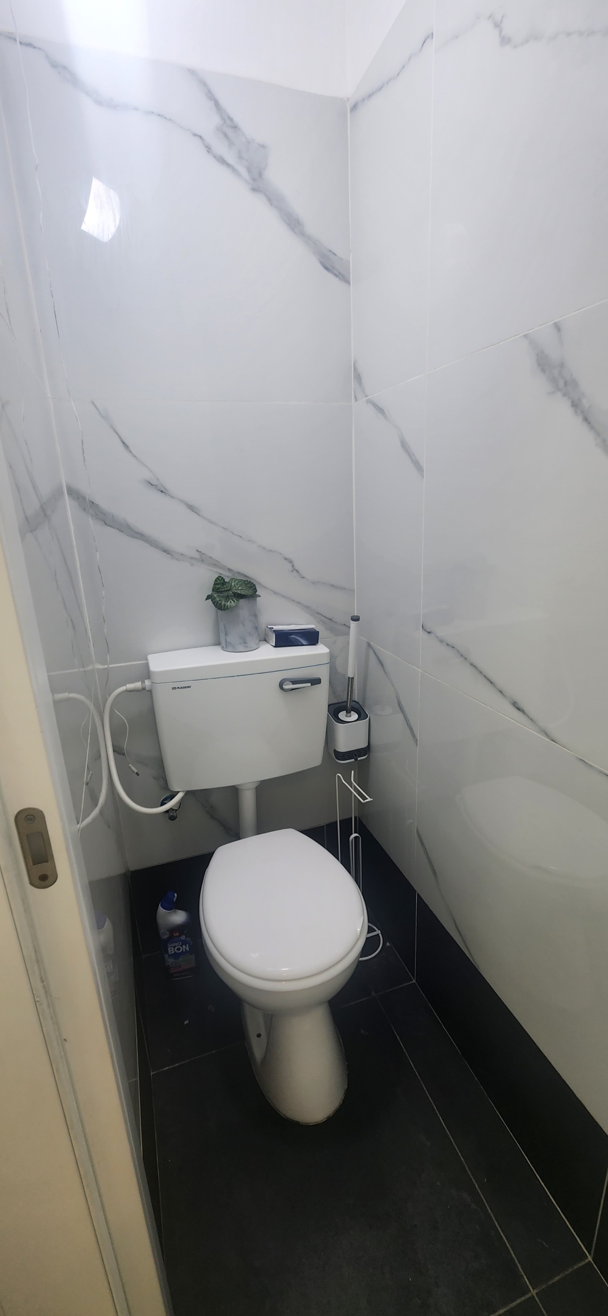 Super Spacious 4 Room